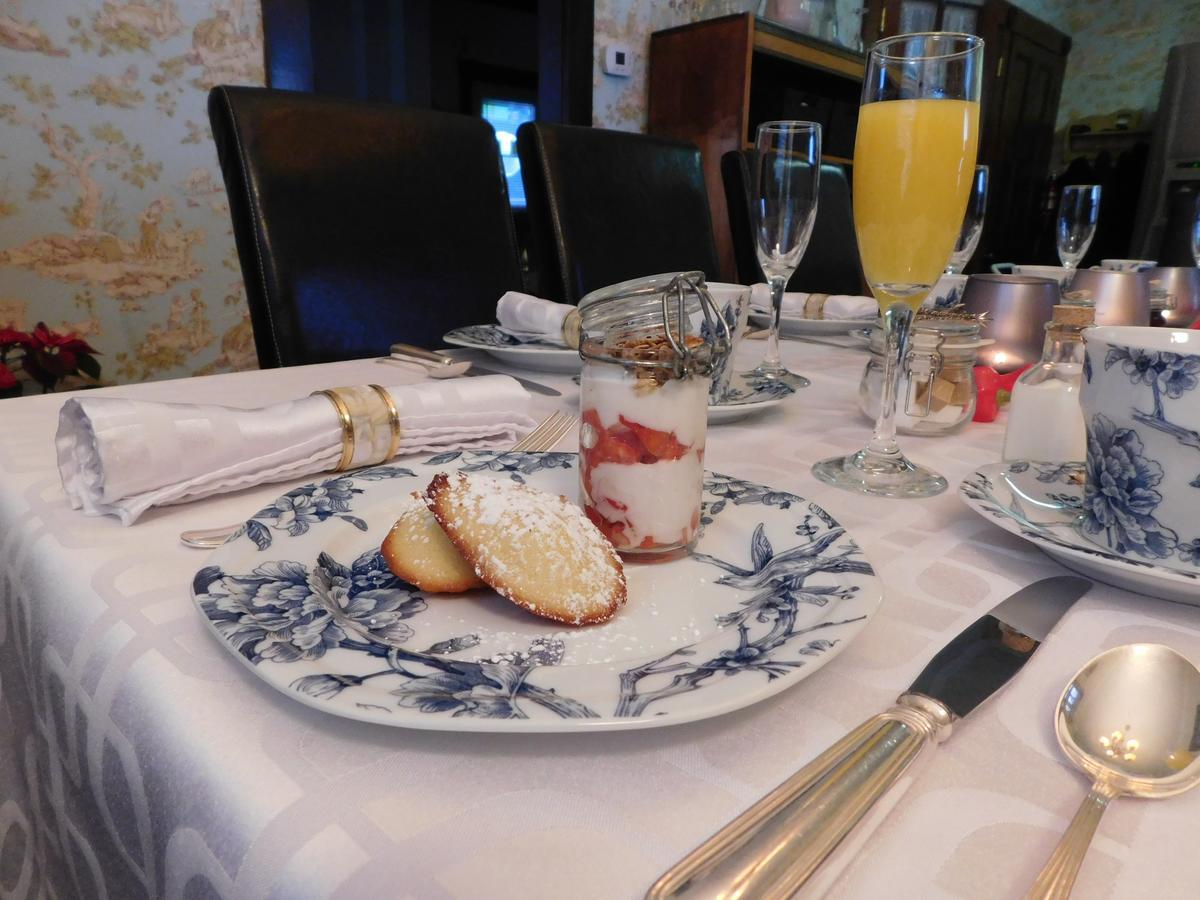 Au Coeur De Magog Bed & Breakfast エクステリア 写真